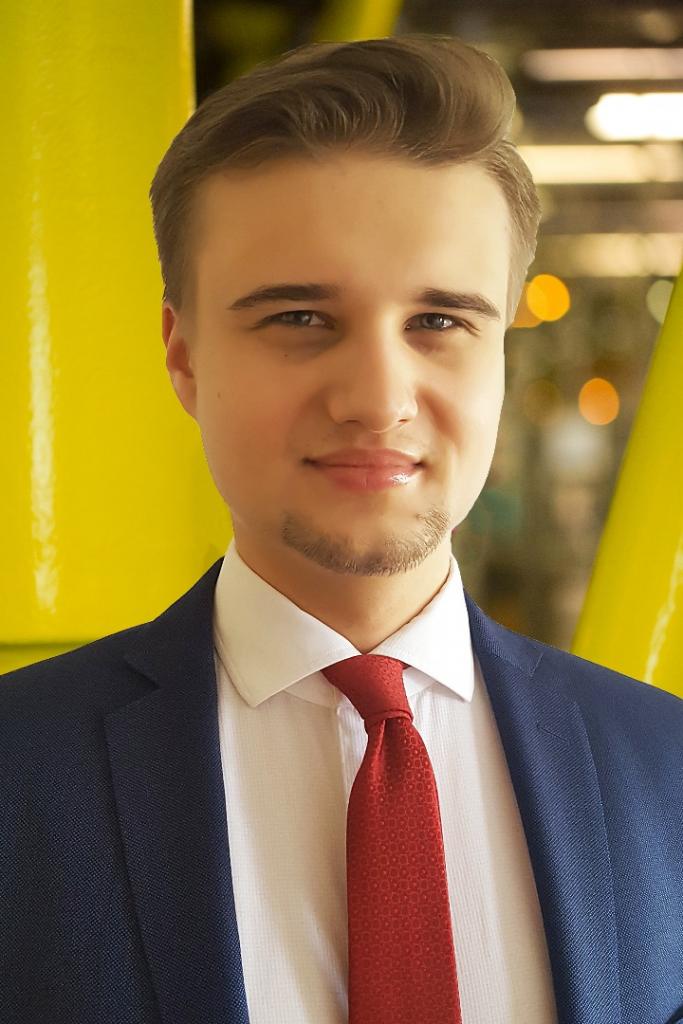 Hubert Kowalczyk, Junior Product Manager e-prowadniki igus Polska