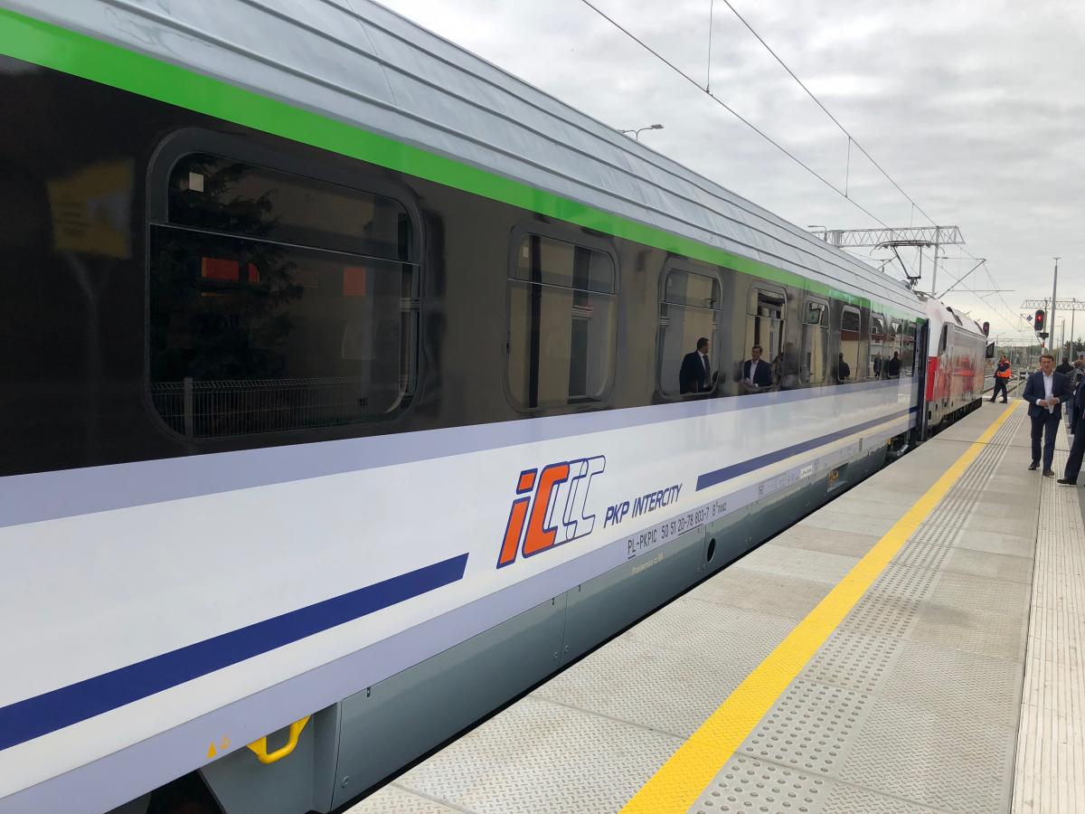 H. Cegielski z kontraktem dla PKP Intercity