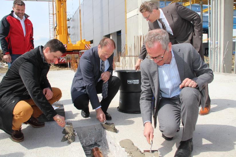 Oerlikon Balzers buduje Centrum Kompetencyjne