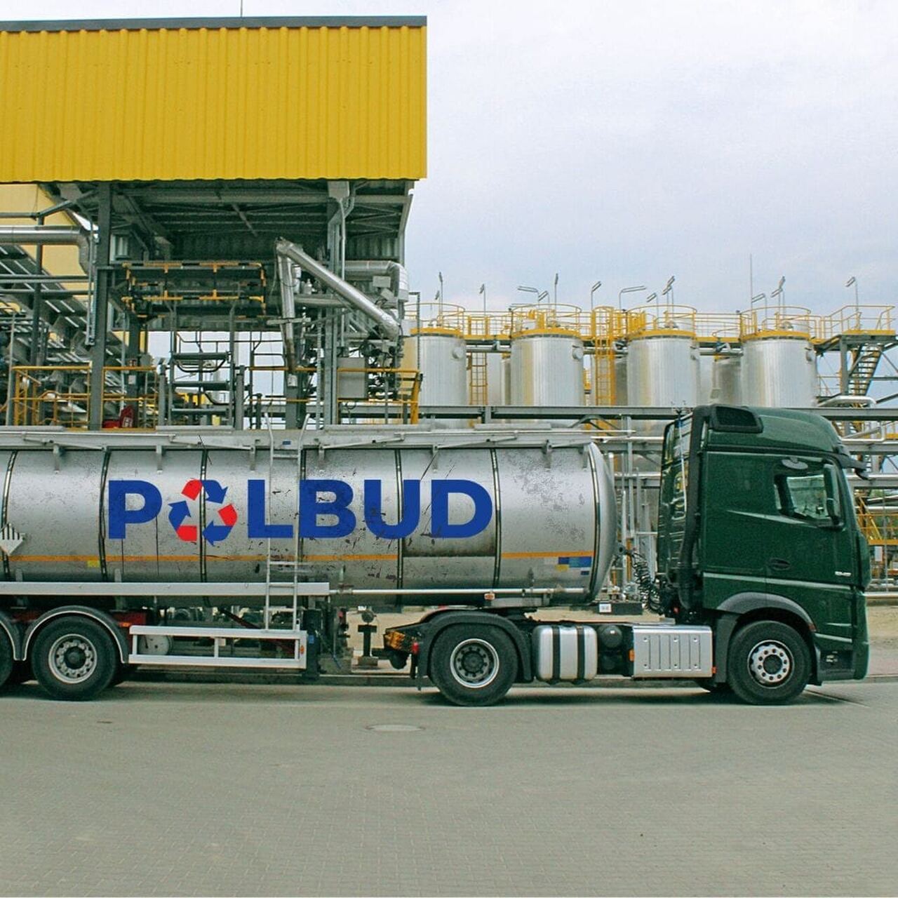 Cysterna POLBUD, terminal odbioru oleju przepracowanego.
