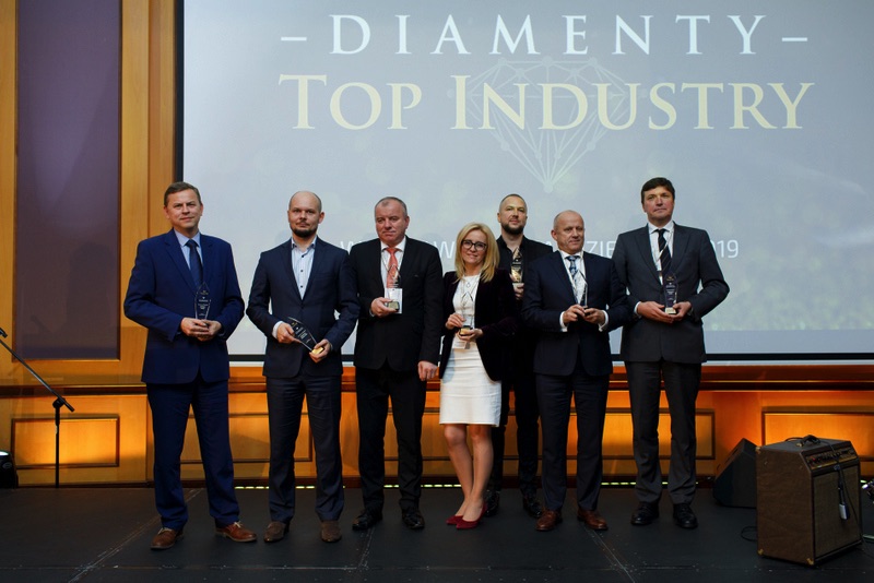 Top Industry Summit Nagrody